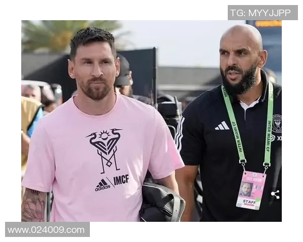 足球明星保镖勇敢拦截骚扰者展现职业素养与责任感